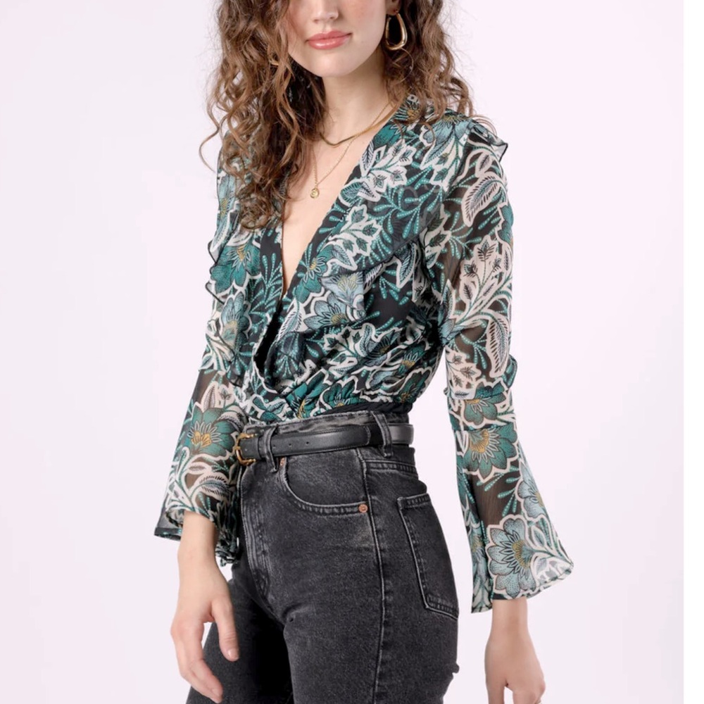 NWT Band of the Free Floral Chiffon Ruffle Bodysuit Green Black Women’s Small - Picture 5 of 9